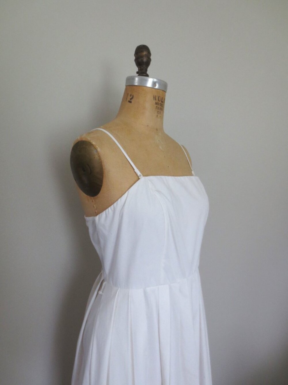 A New Strapless Day A-Line Pleated Midi Dress - Picture 5 of 15